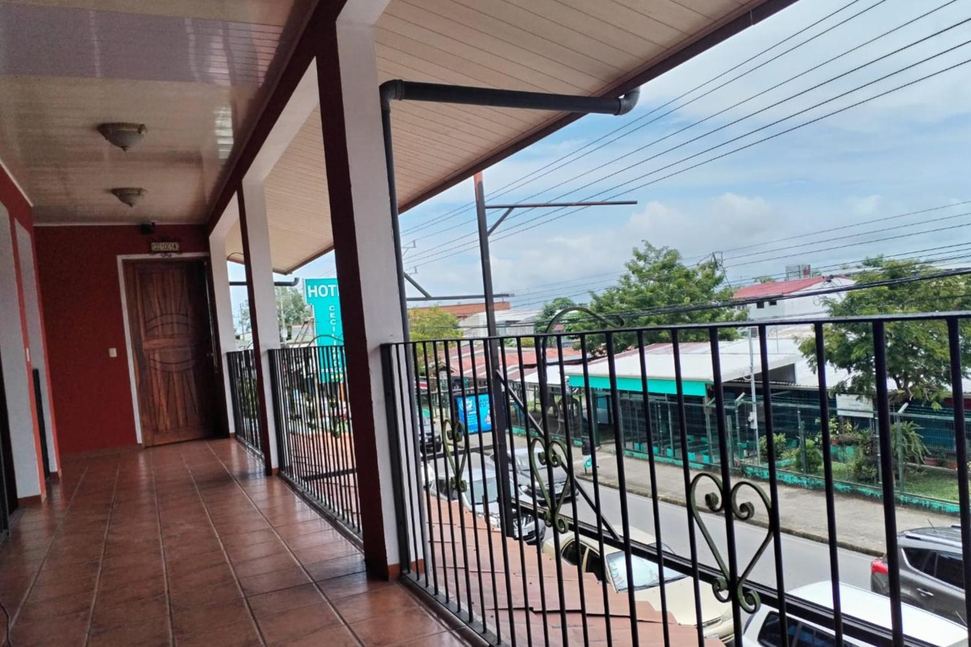 Hospedaje Papalotes Quepos Exterior foto