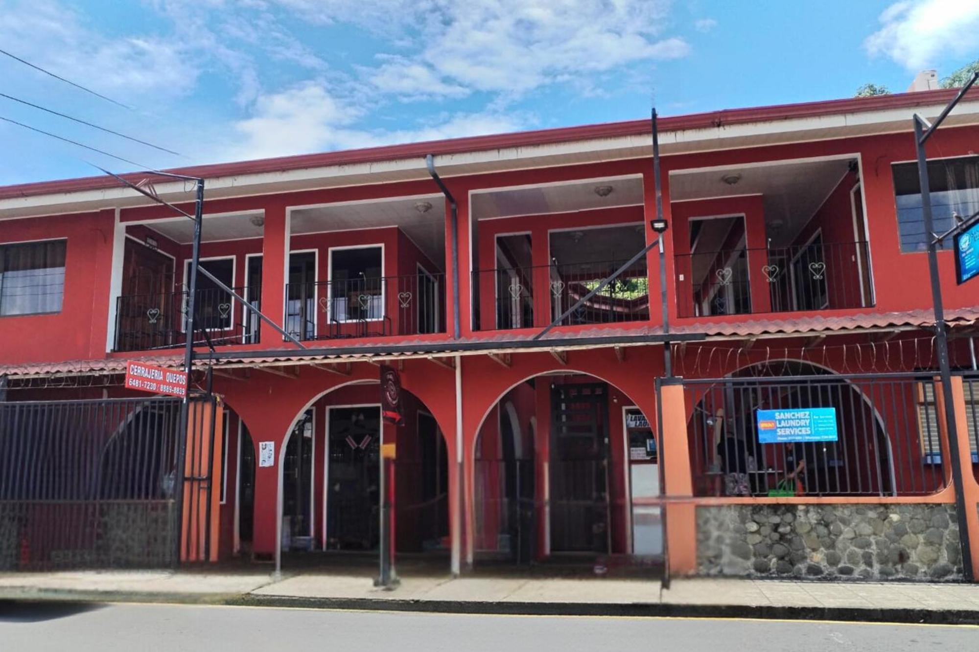 Hospedaje Papalotes Quepos Exterior foto
